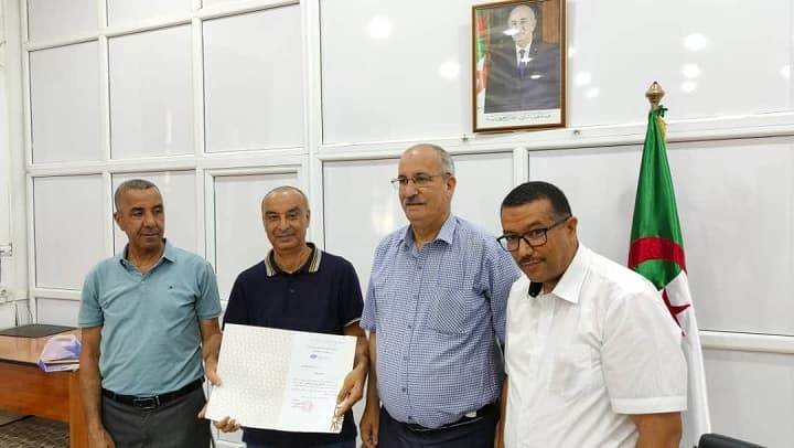 تنصيب الدكتور بولوم محمد مديرا جديدا لمركز سيدي بلعباس