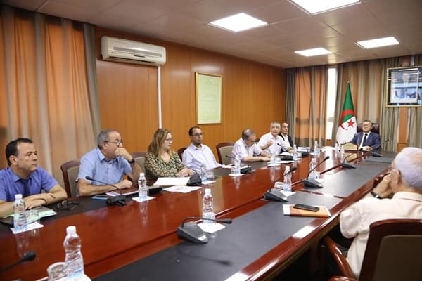 لقاء تحضيري تحسبا للدخول الجامعي للسنة الجامعية 2024/ 2025 تحت إشراف وزير التعليم العالي والبحث العلمي 1