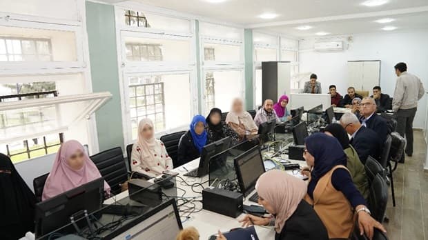 تنظيم يوم تكويني لفائدة الموظفين العاملين على الأرضيات التعليمية ونظام بروغرس 1