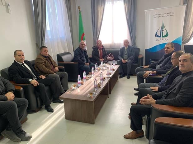تنصيب الدكتور أوكيل مصطفى مديرا جديدا لمركز البويرة 2