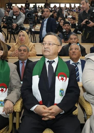 محاضرة السيد المجاهد صالح قوجيل رئيس مجلس الأمة بمناسبة الاحتفالات المخلدة ليوم الشهيد 1