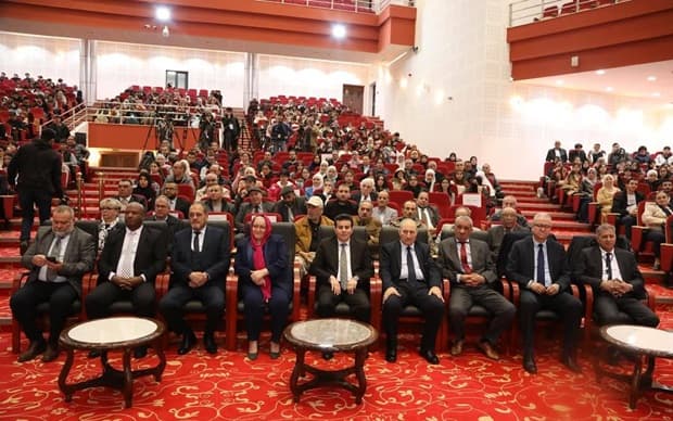 مشاركة مدير الجامعة في إحياء اليوم العالمي للرياضيات 3