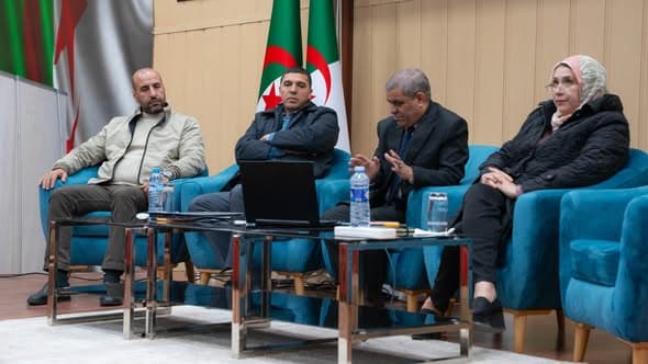 انعقاد اجتماع تنسيقي عن بعد لمدراء المراكز برئاسة مدير الجامعة