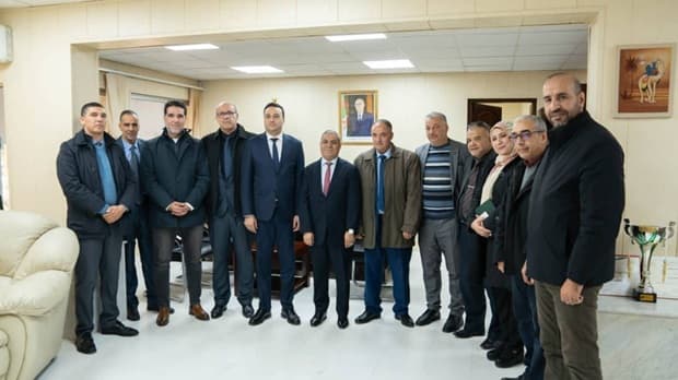 جامعة التكوين المتواصل توقع اتفاقية تعاون لتعزيز مهارات المنتخبين المحليين لولاية الجزائر في اللغة الإنجليزية 1