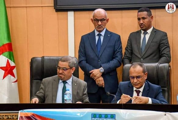 اتفاقية تعاون وشراكة بين جامعة التكوين المتواصل وجامعة أدرار